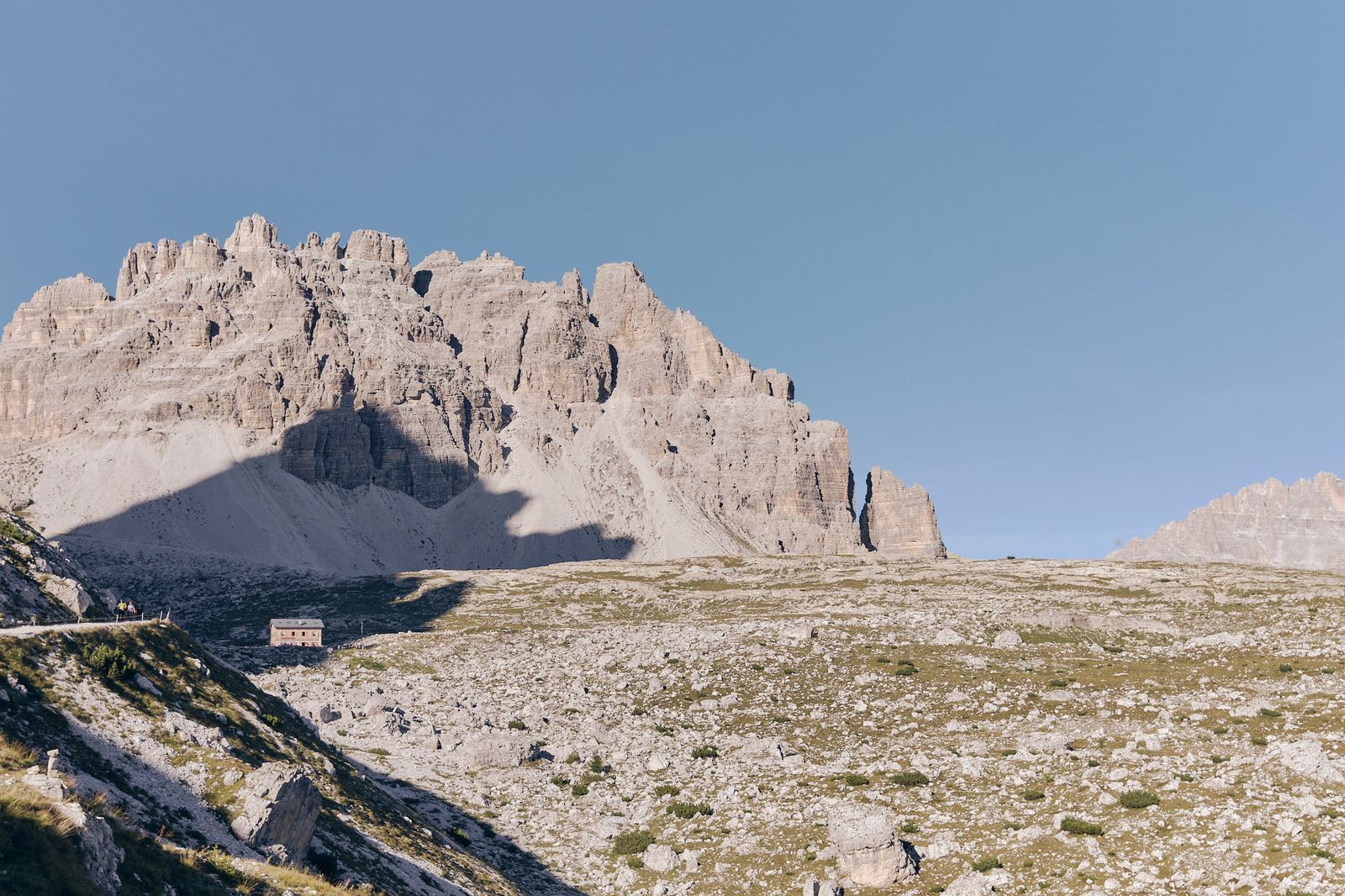 Hütte in den Dolomiten
