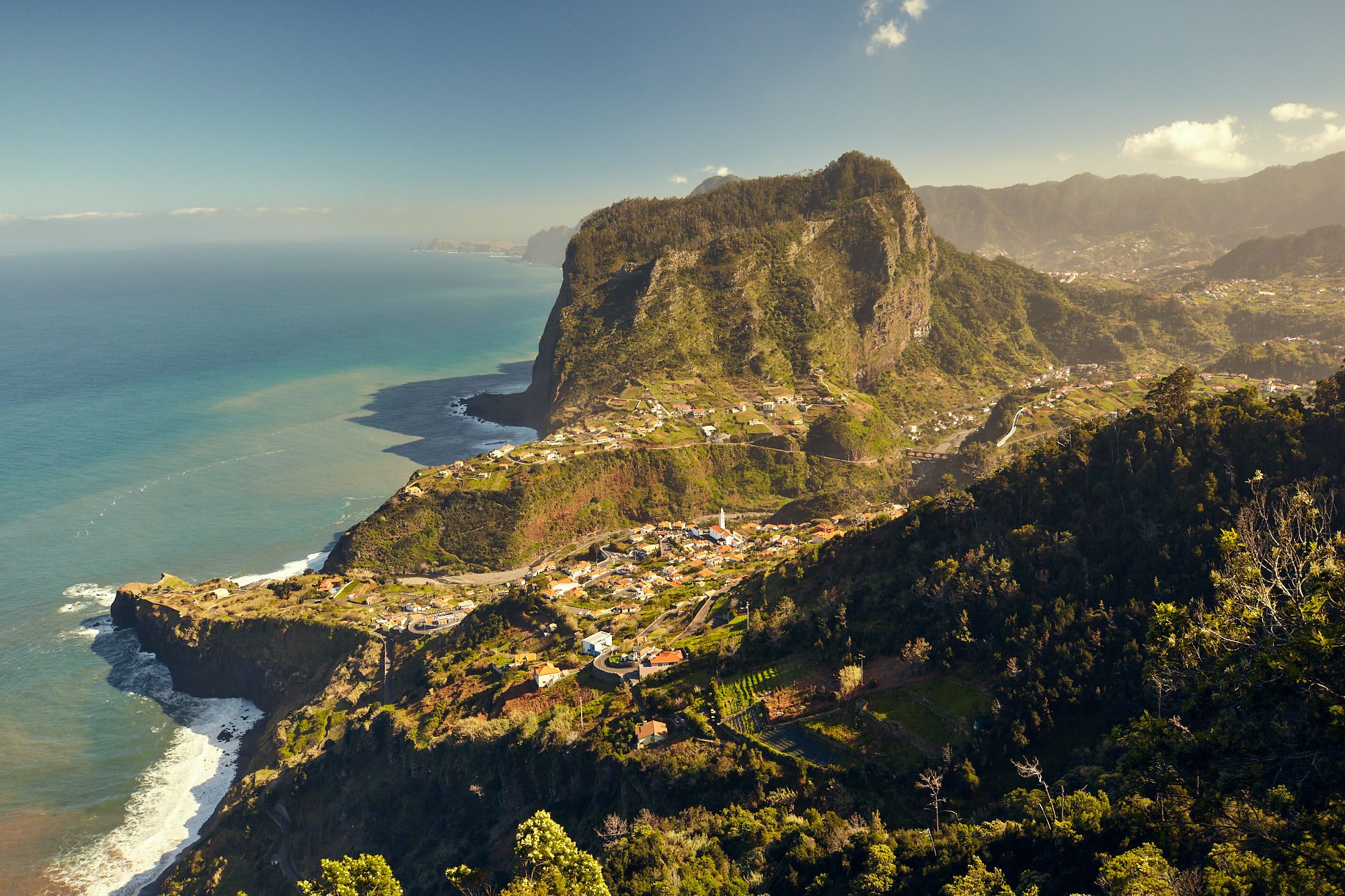 Küste von Madeira im Abendlicht